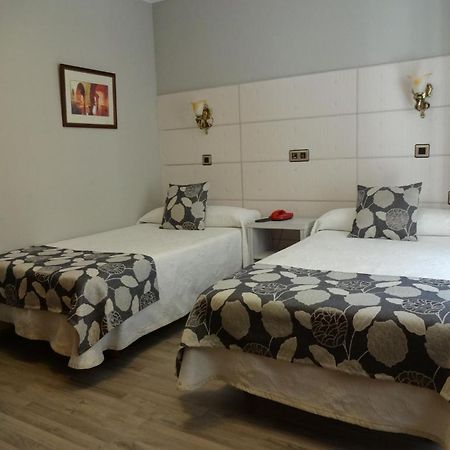 Hotel Los Naranjos Caces Rum bild